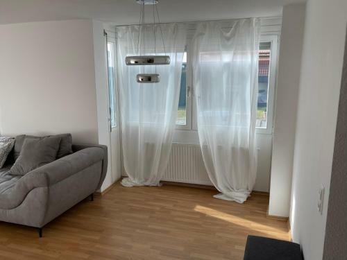Apartamento Gem�tliche &sch�ne Wohnung In Ruhiger Umgebung