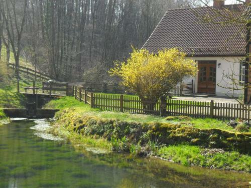 Ferienhaus H�llenm�hle