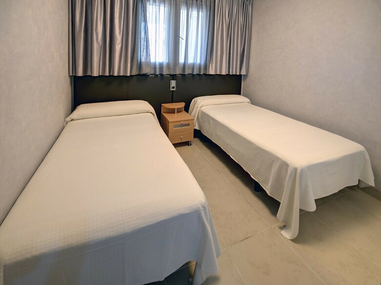 Apartamentos Turisticos Marina D�or 1� Linea