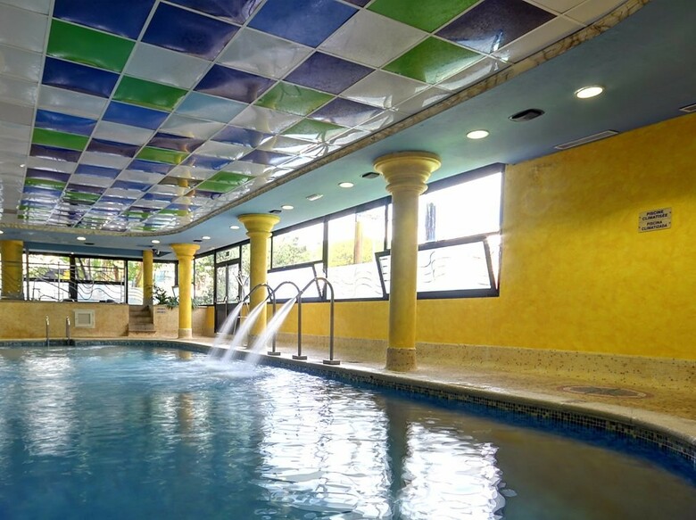 Apartamentos Turisticos Marina D�or 2a Linea