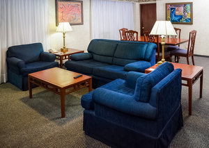 Aparthotel Quality Inn Monterrey La Fe