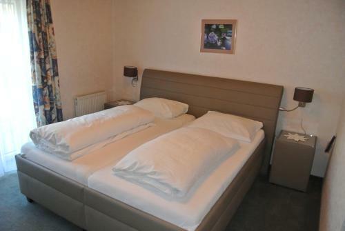 Hostal Pension Haus Am See
