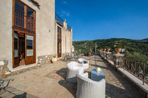Villa Lubrense Luxury Home