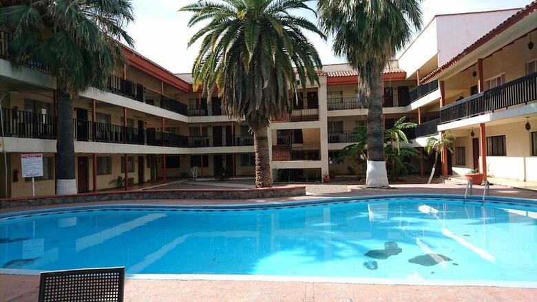 Hotel Bugambilia