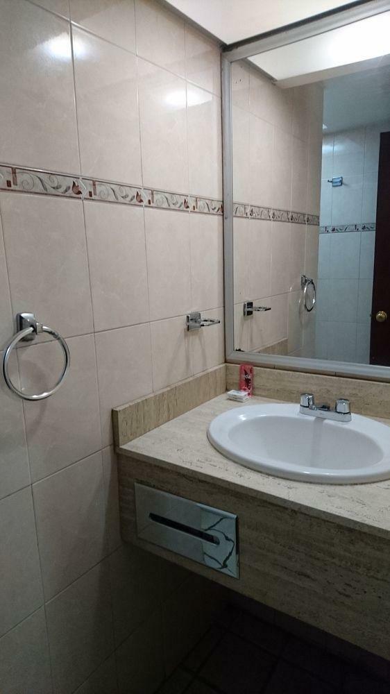 Hotel Bugambilia
