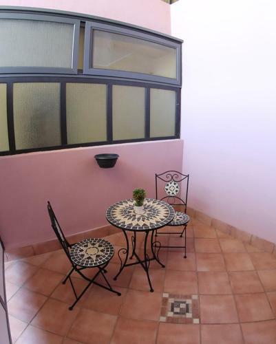 Bed & Breakfast Policlinico Happy Home