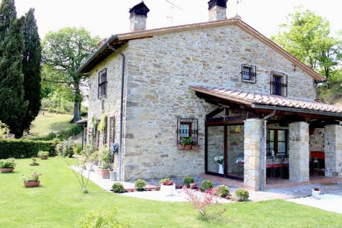 Villa Tuscan Farmhouse With Swimming Pool