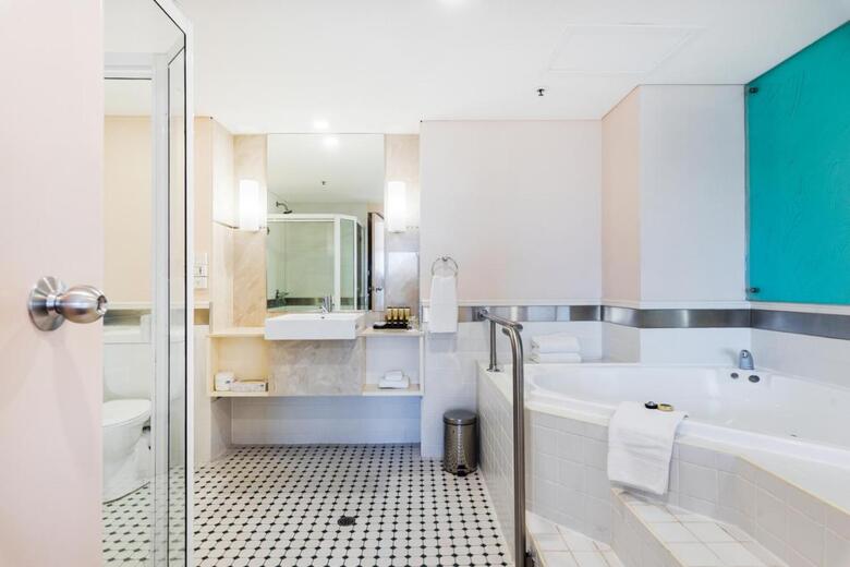 Hotel Stamford Grand Adelaide