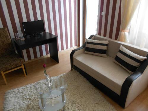 Hostal Nenchova Guest House