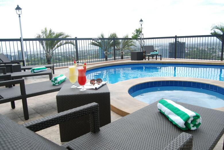 Parque Espa�a Residence Hotel