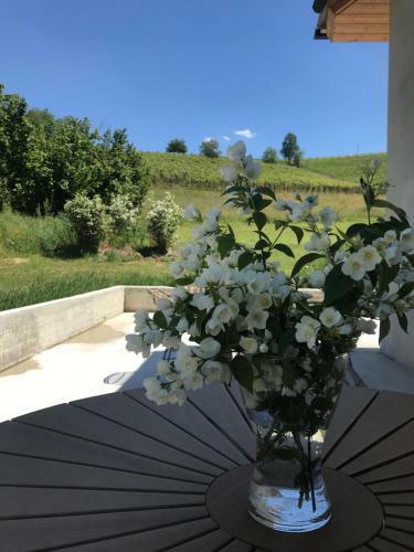 Sotto La Vigna Luxery Bed And Breakfast Room