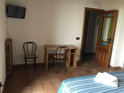 Calcerame Bedroom & Social Eating