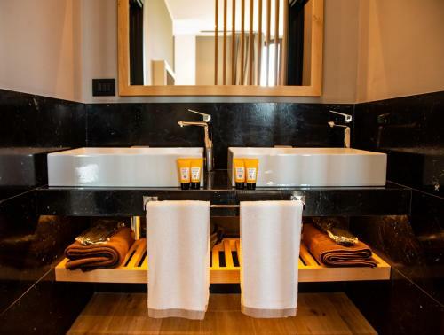 Hostal Montalbera Wine Suites
