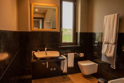 Hostal Montalbera Wine Suites
