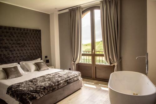 Hostal Montalbera Wine Suites