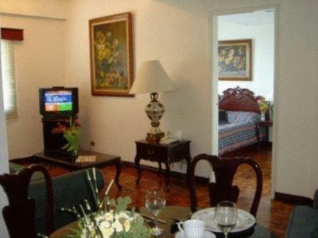 Hotel Citadel Inn Makati