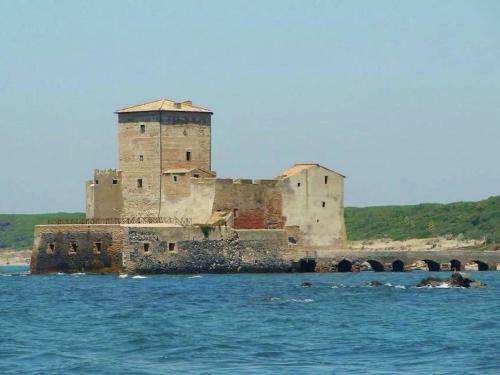 Sunny Apartment In Nettuno On The Beach