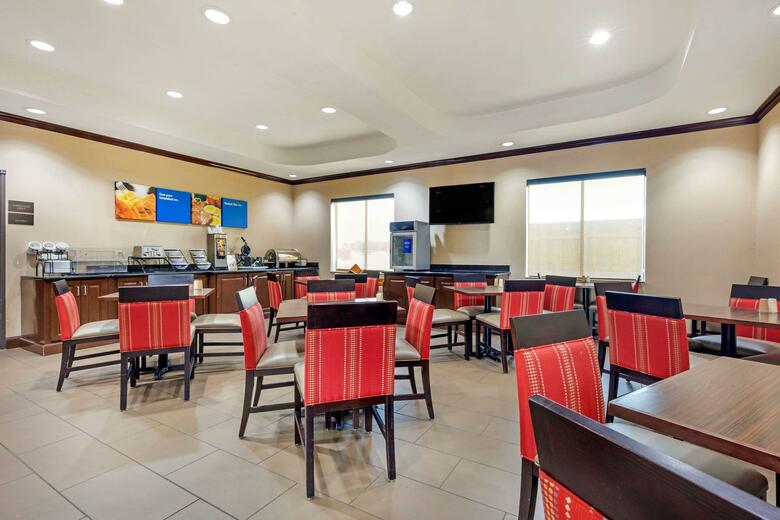 Hotel Comfort Inn Near Unt