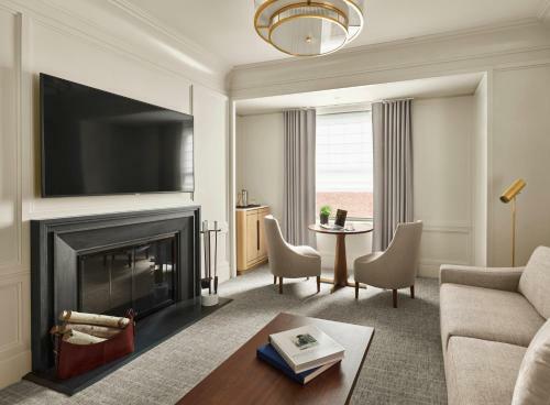 Hotel The Newbury Boston
