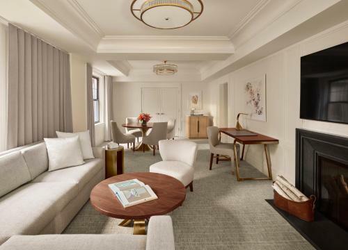 Hotel The Newbury Boston