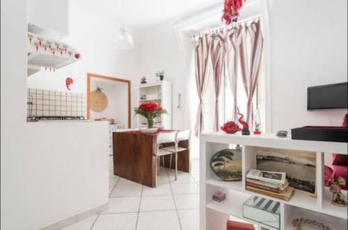 Neapolitan-style Apartment
