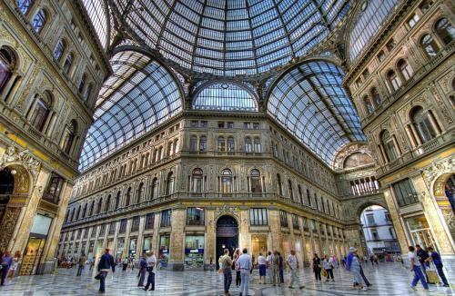 Apartamento Your Home In Napoli