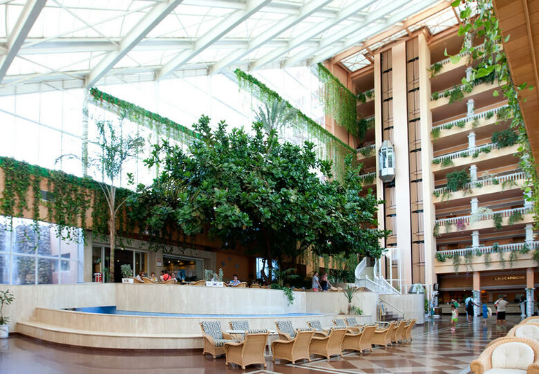 Playacapricho Hotel