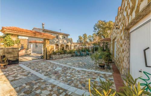Holiday Home Avenida Paradis