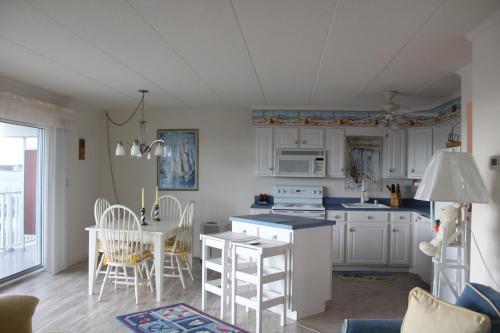 Assateague House 506