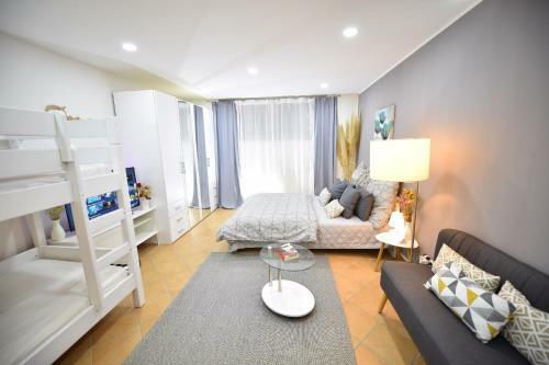 Apartamento Moderne Unterkunft Mit Japangarten?parkplatz