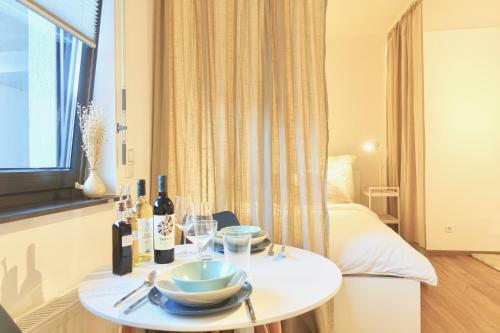 Neu - Gem�tliches Und Modernes Apartment Mit Stellplatz