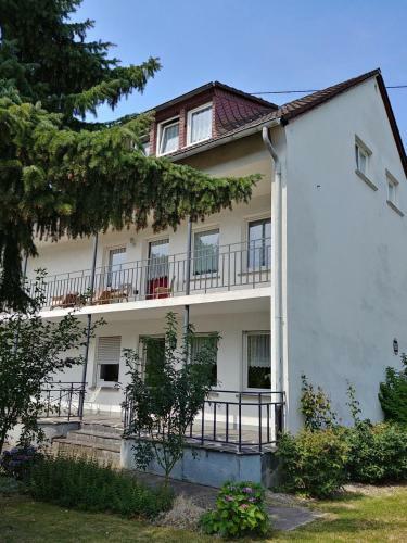 G�stehaus Koblenz - Gro�es Erdgeschoss