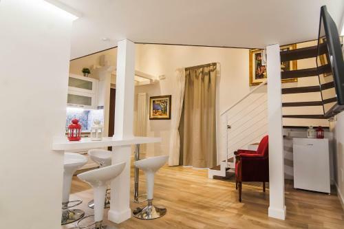 Hostal Solimena Art House