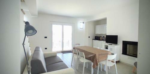 Tra Il Verde E Il Mare - Villa Di Campagna Per 4-6 Persone