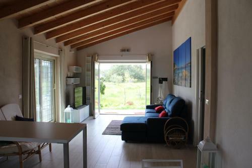 Luxury Country Villa By Sardiniagem, Walk To Beach