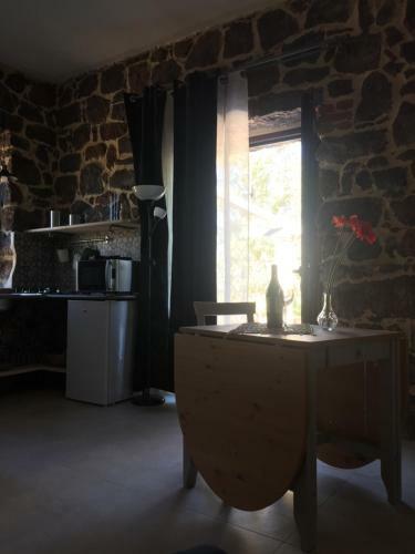 Sa Domo De Mannoi Su Catreathu