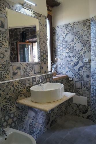 Sa Domo De Mannoi Su Catreathu