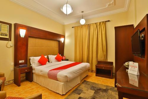 Azor Plaza Furnished Apartments