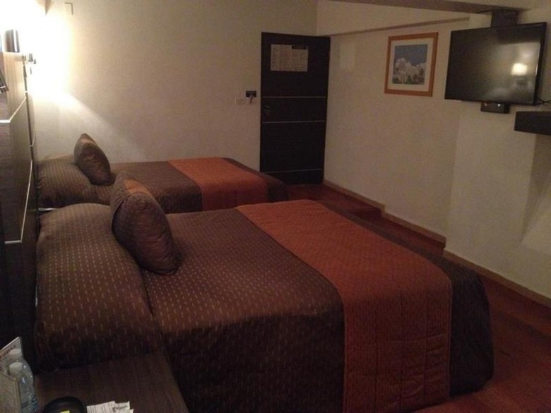 Hotel Villa De Madrid