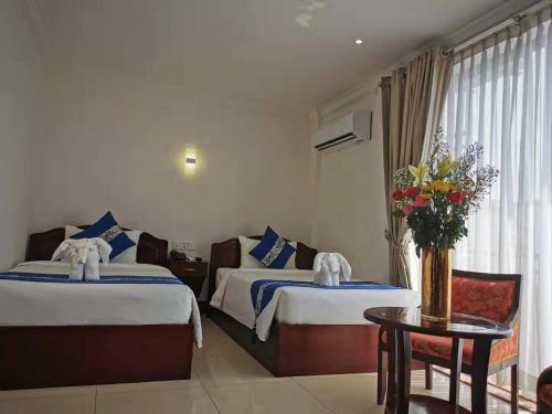 Rain Rock Hotel