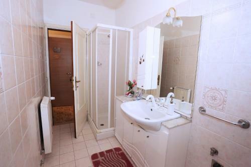 Casa Vacanze S.angelo La Stella