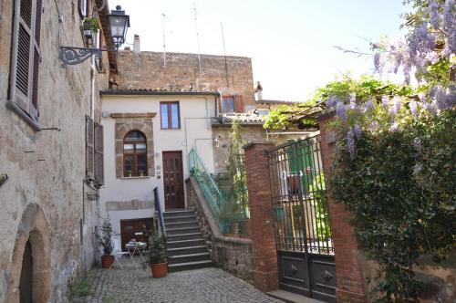 Casa Brunella (parcheggio Compreso)