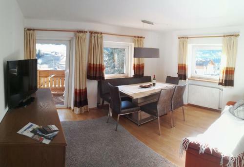 Apartments Rella Moroder Manuela