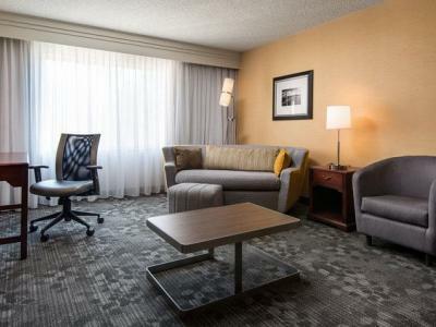 Hotel Courtyard By Marriott San Francisco Airport/oyster Point Waterfront