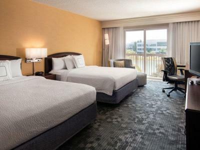 Hotel Courtyard By Marriott San Francisco Airport/oyster Point Waterfront