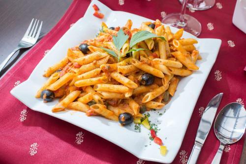 Hostal G�stehaus Krappinger/pizzeria Mamma Mia