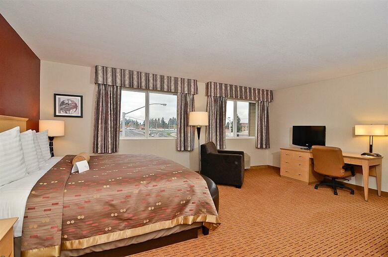 Hotel Clackamas Inn And Suites
