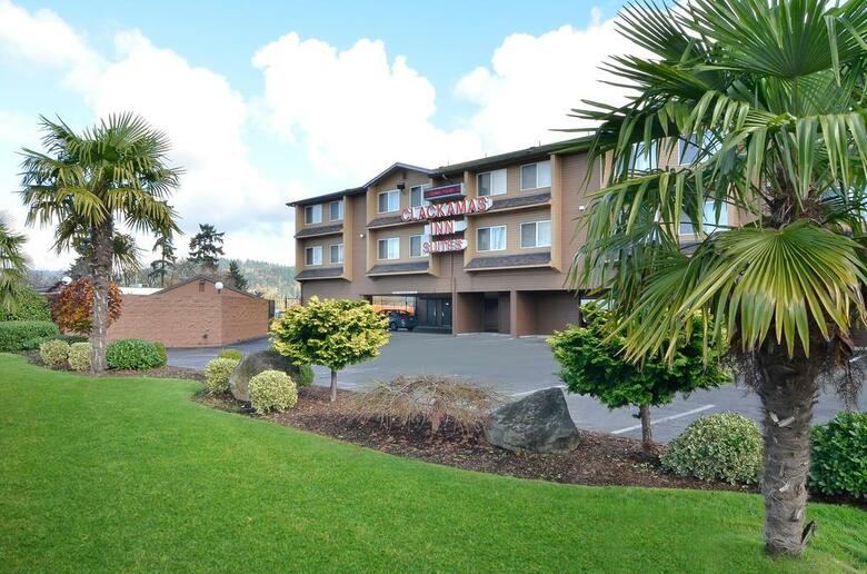 Hotel Clackamas Inn And Suites