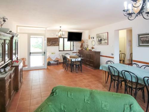 Secluded Villa In Parenti With Garden