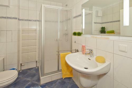 Apartamento Fewo Heinke Im Reetdachhaus Fewo Cc